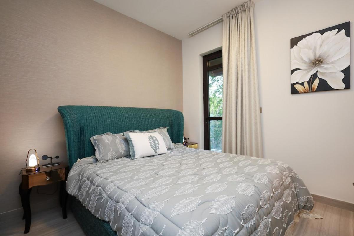 דובאי Stunning 4 Bed Villa, Private Pool, Damac Hills מראה חיצוני תמונה